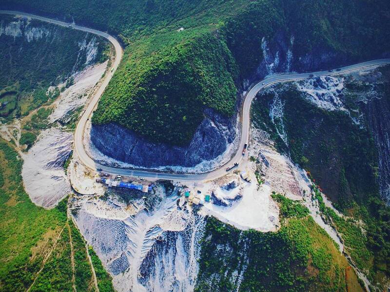 Top 10 most beautiful roads in Vietnam for motorbike riders 4