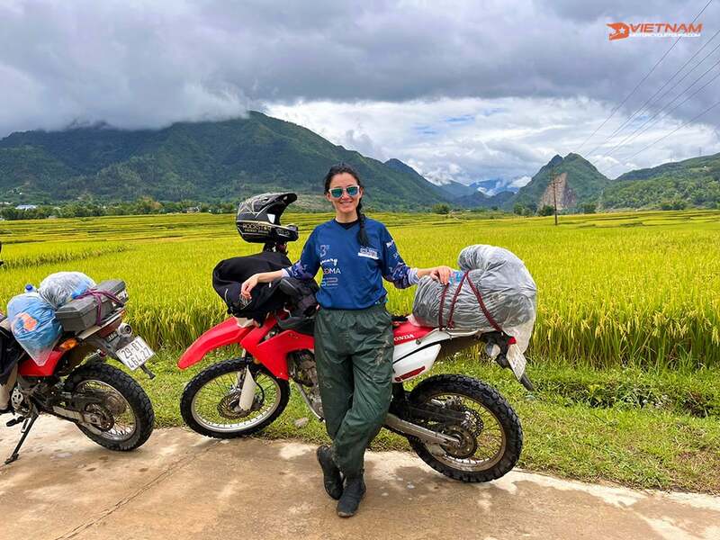 choose the ideal time to travel by motorbike travel in 4 seasons