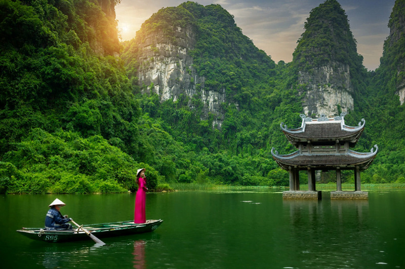 come to the end of ninh binh