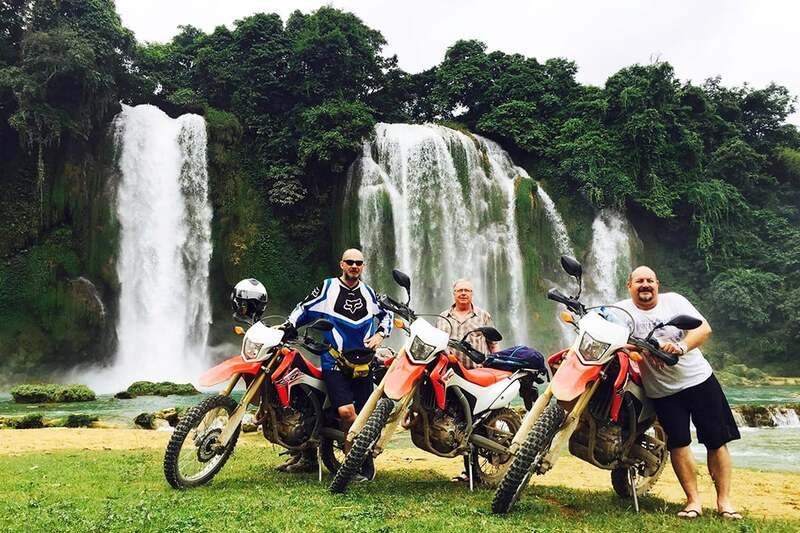 join motorbike tour cao bang