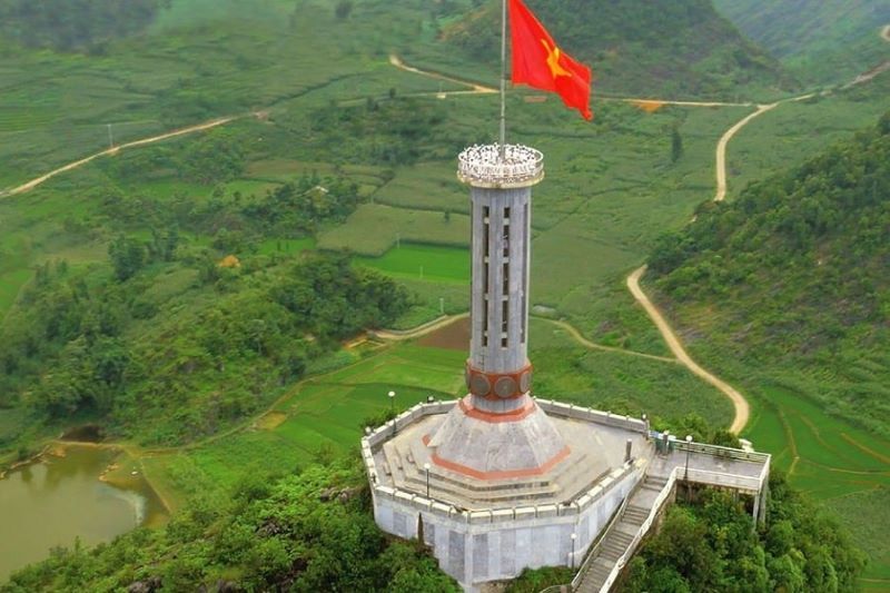 traveling-to-ha-giang-by-selfdriving-car--9